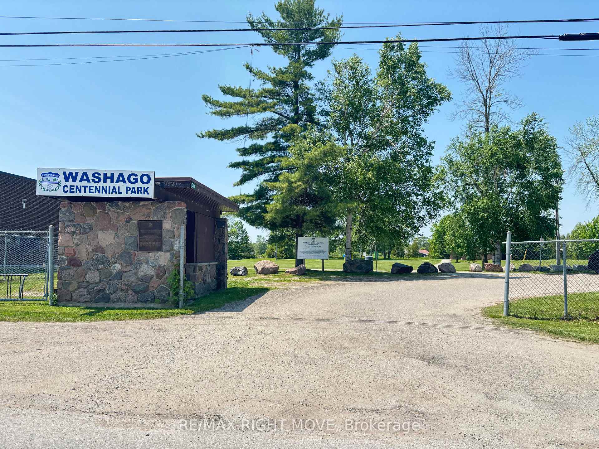 Photo 14 of 7682 Oak Point Road, Ramara, Rural Ramara — HOMEH
