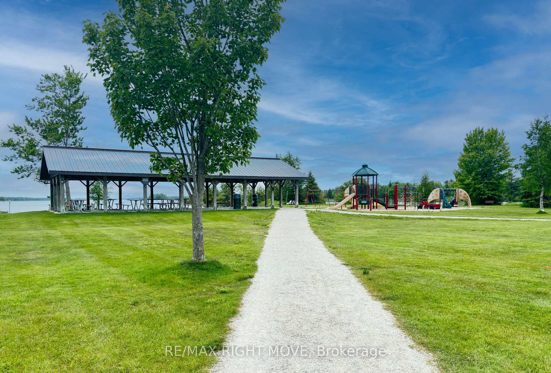 Photo 15 of 7682 Oak Point Road, Ramara, Rural Ramara — HOMEH