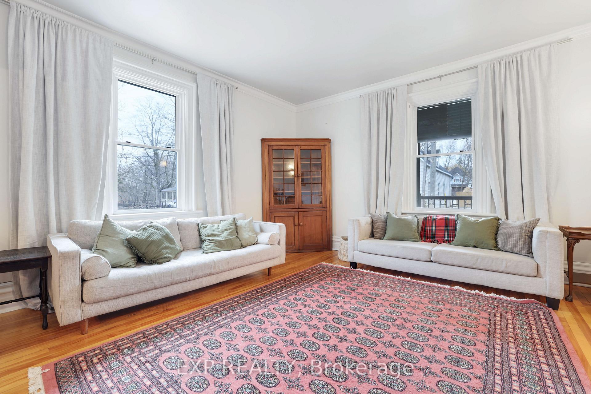 Photo 9 of 128 Renfrew Avenue E, Renfrew, Renfrew — HOMEH