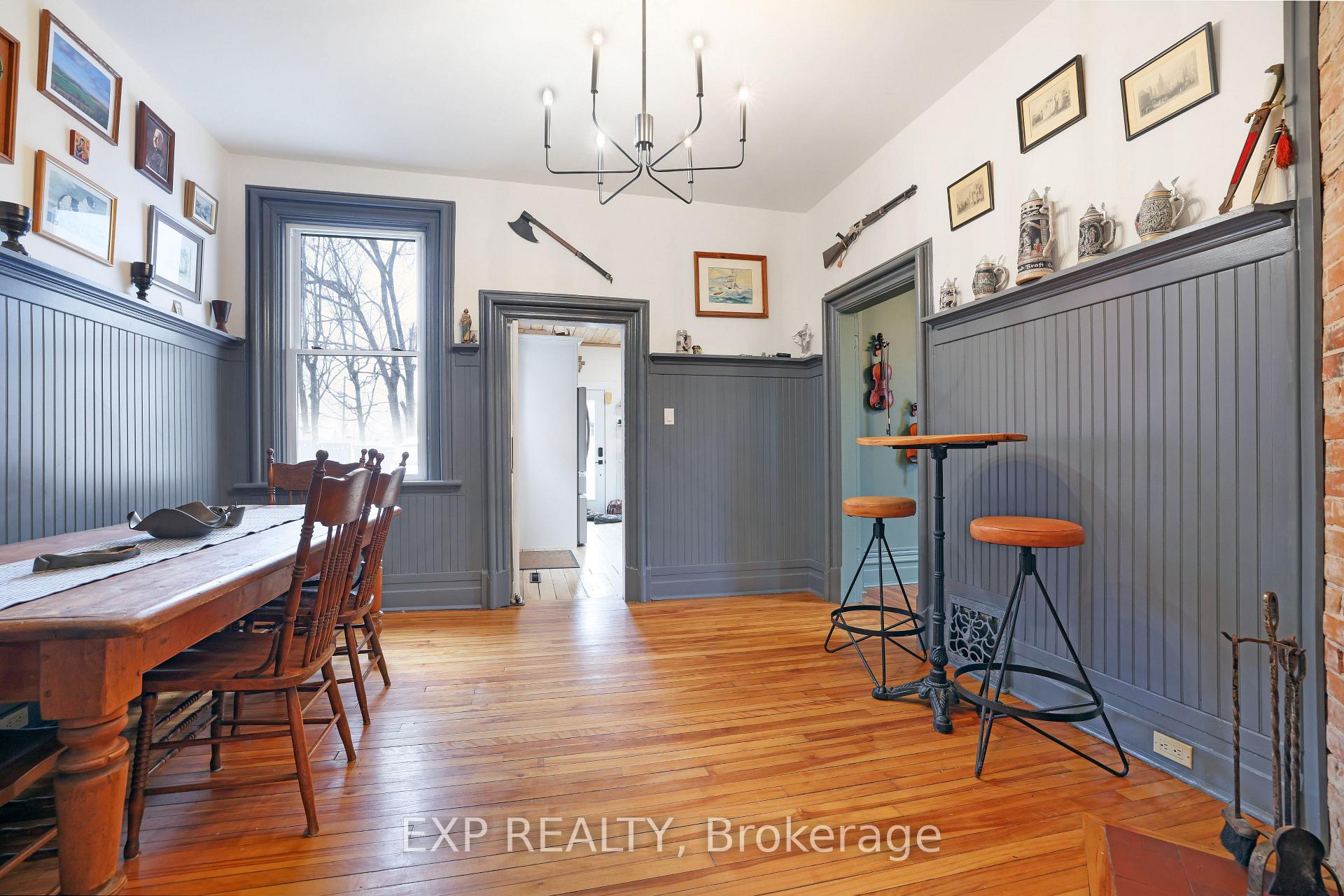 Photo 13 of 128 Renfrew Avenue E, Renfrew, Renfrew — HOMEH