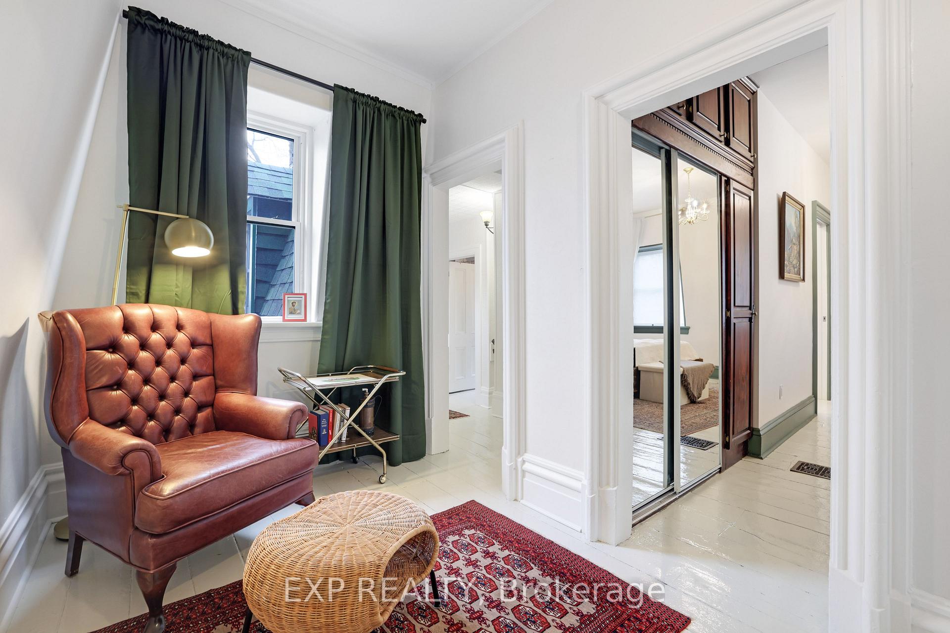 Photo 20 of 128 Renfrew Avenue E, Renfrew, Renfrew — HOMEH