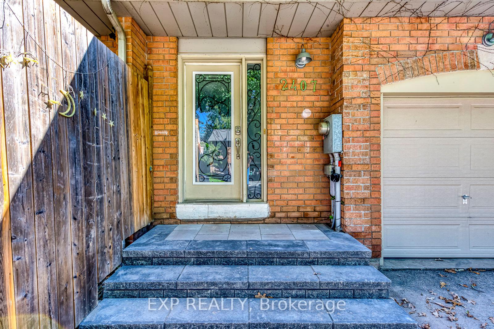Photo 3 of 2407 Stefi Trail, Oakville, River Oaks — HOMEH