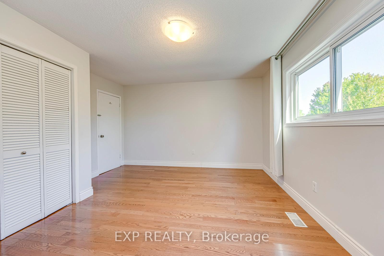 Photo 19 of 2407 Stefi Trail, Oakville, River Oaks — HOMEH