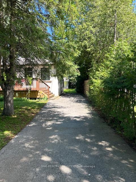 Photo 3 of 781 Rockaway Road, Georgina, Historic Lakeshore Communities — HOMEH