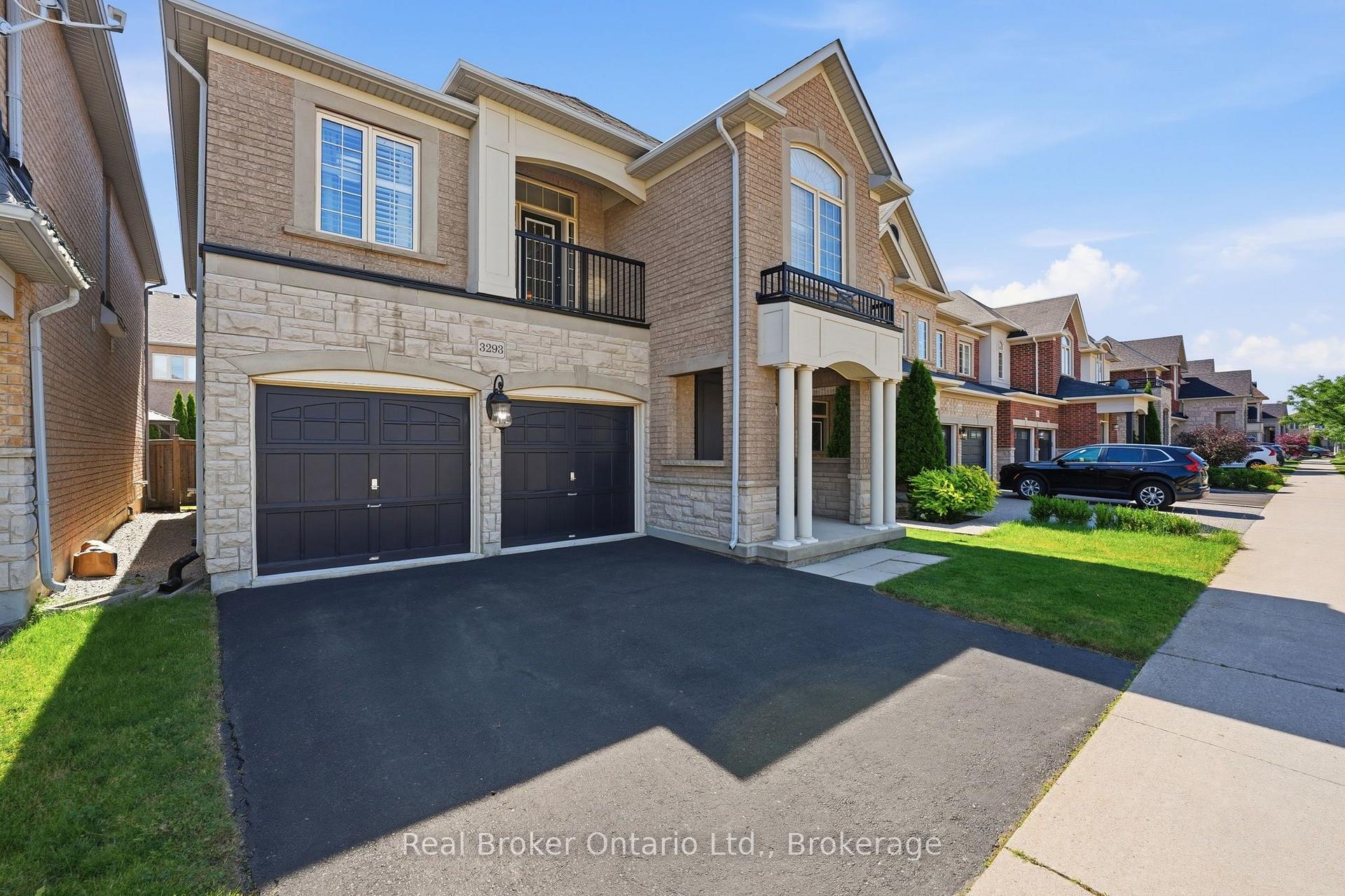 Photo 2 of 3293 Steeplechase Drive, Burlington, Alton — HOMEH