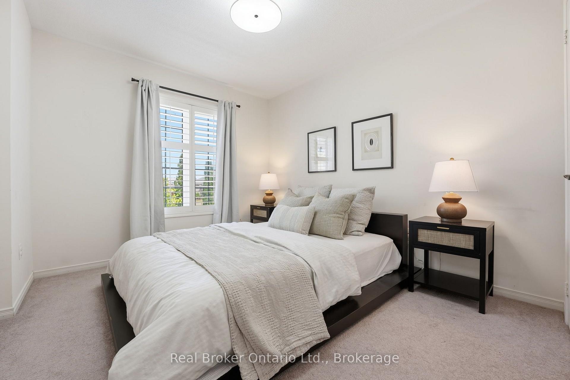 Photo 32 of 3293 Steeplechase Drive, Burlington, Alton — HOMEH