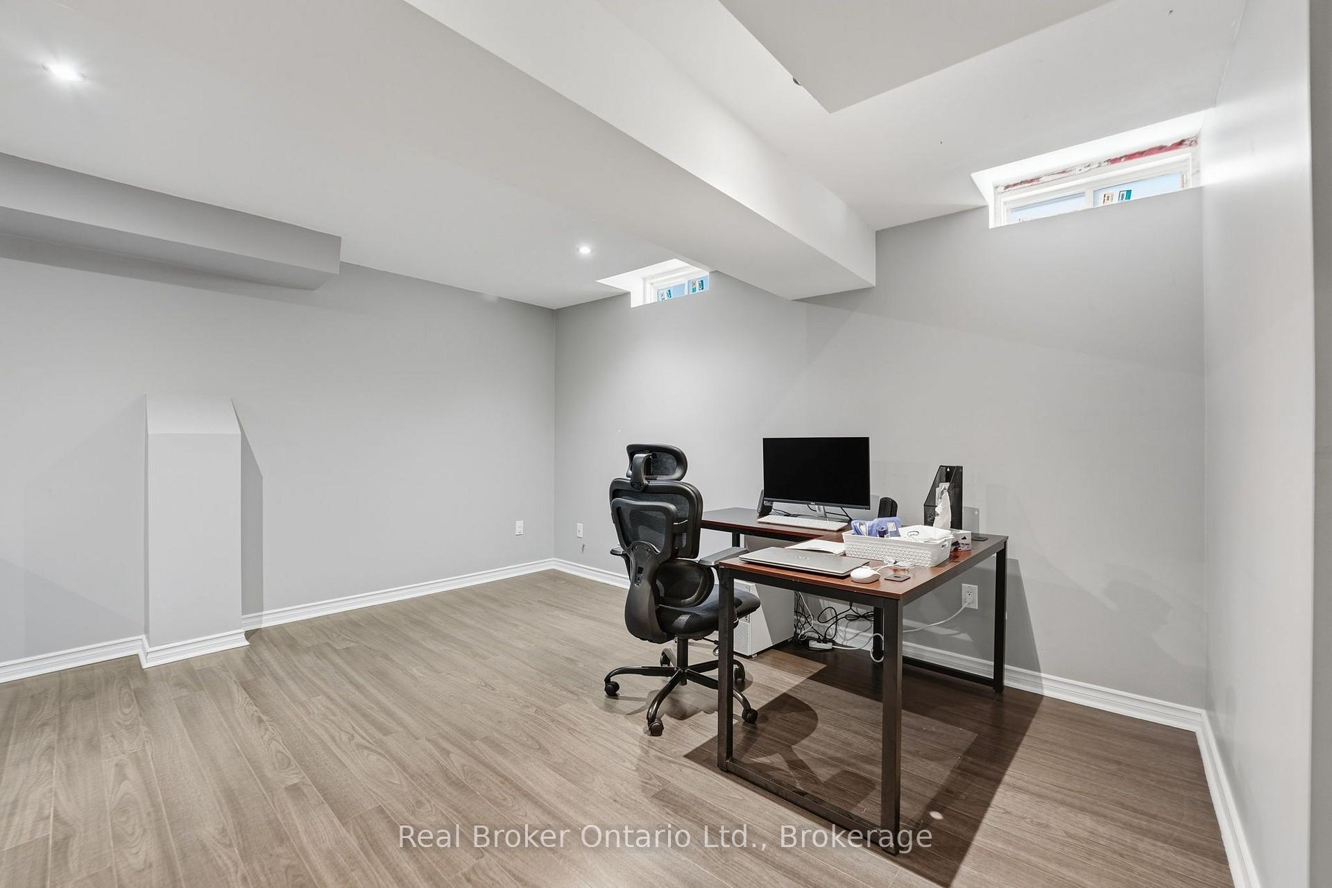 Photo 37 of 3293 Steeplechase Drive, Burlington, Alton — HOMEH