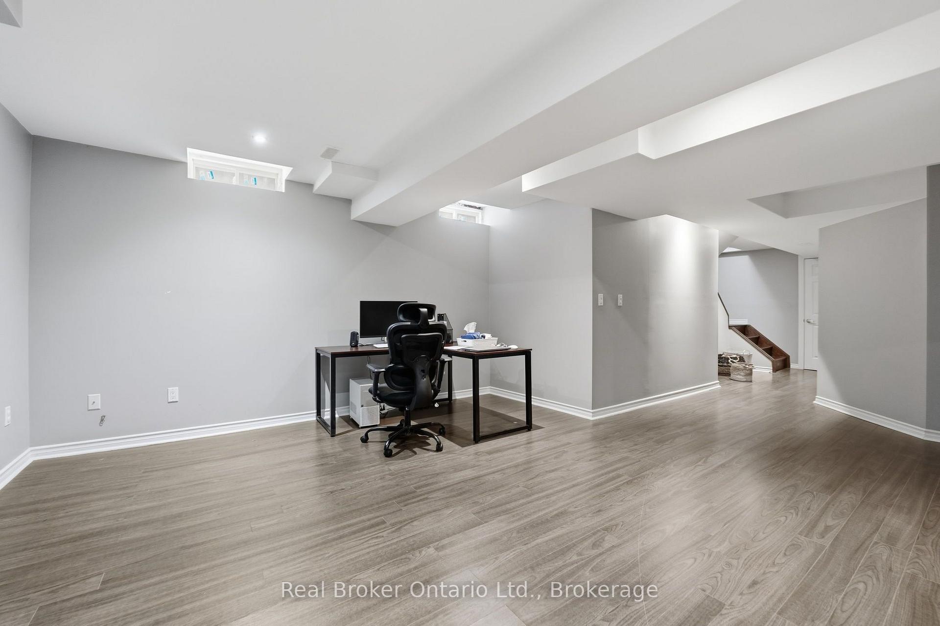 Photo 40 of 3293 Steeplechase Drive, Burlington, Alton — HOMEH