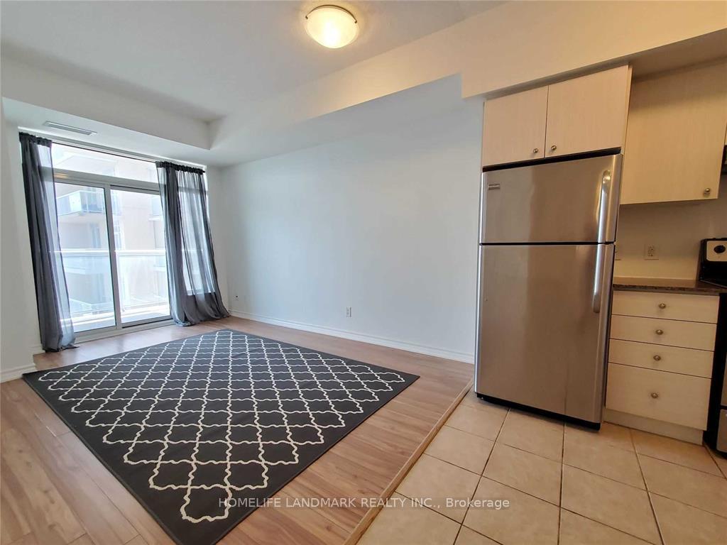 Photo 2 of Unit 927, 8323 Kennedy Road, Markham, Village Green-South Unionville — HOMEH