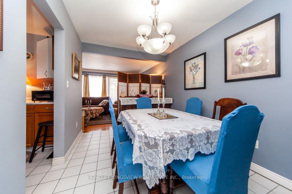 Photo 12 of 37 Allan Drive, St. Catharines, Fairview — HOMEH