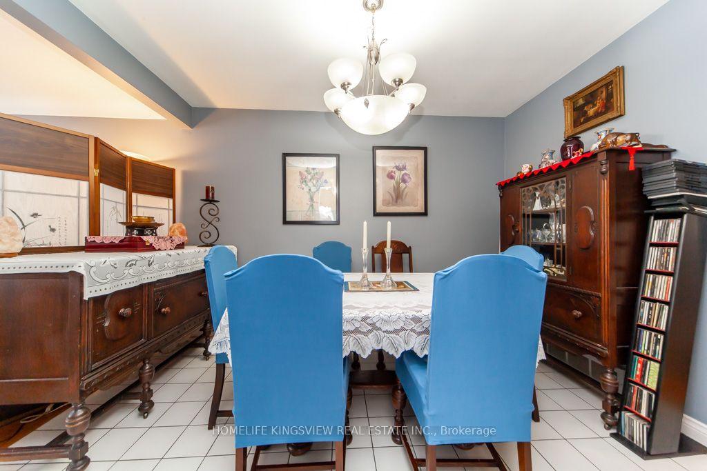 Photo 13 of 37 Allan Drive, St. Catharines, Fairview — HOMEH