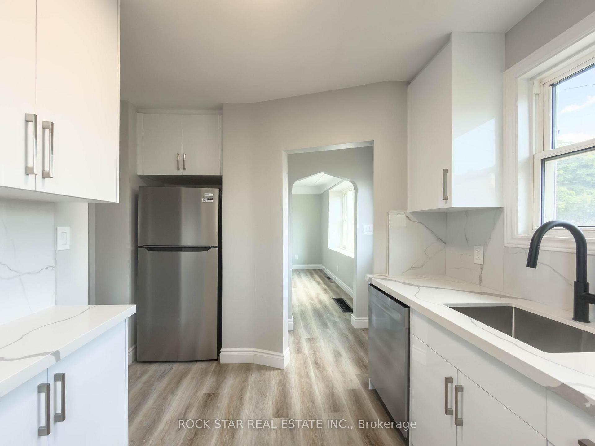 Photo 16 of 20 Patricia Place, Hamilton, Raleigh — HOMEH