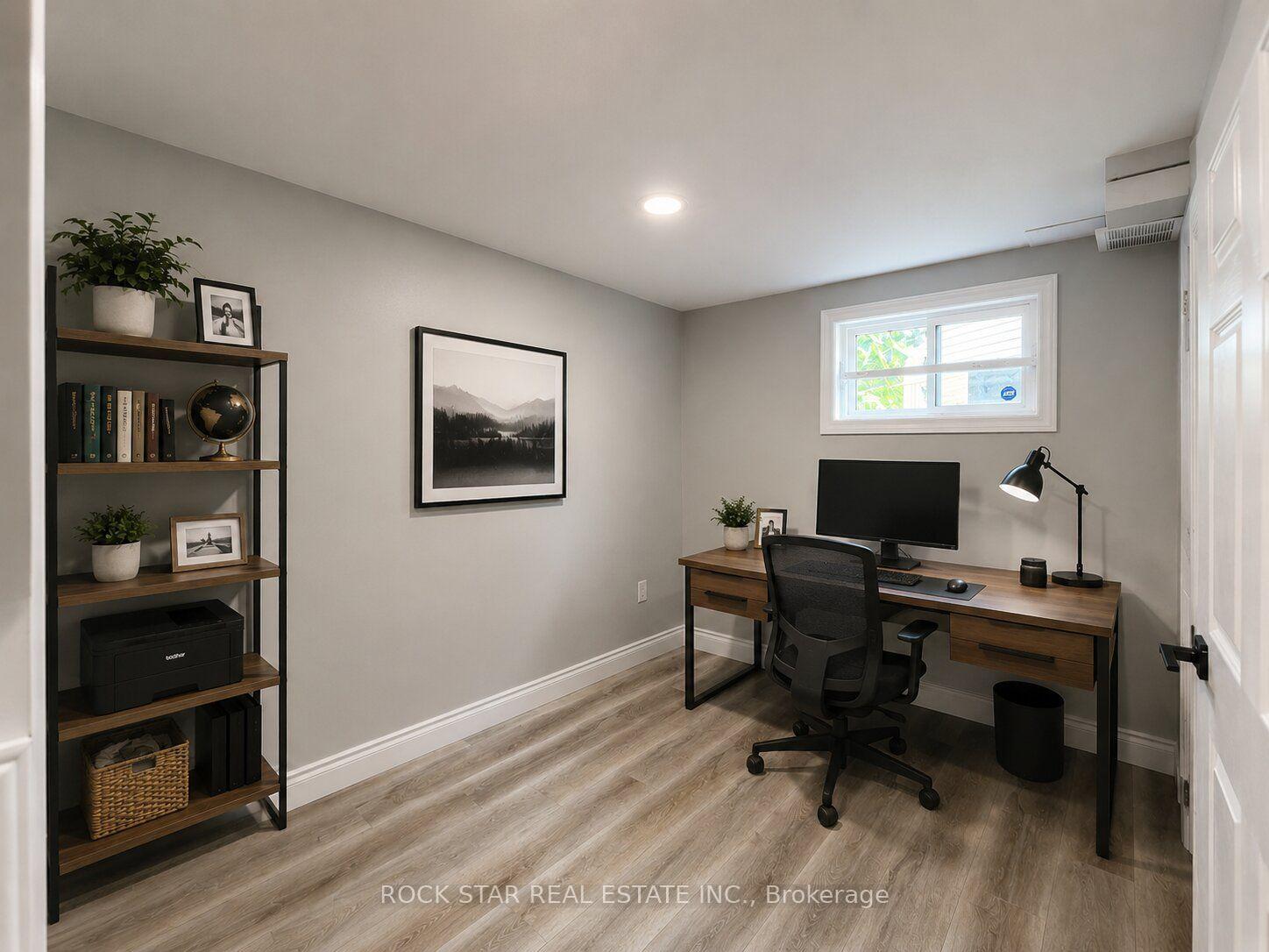 Photo 29 of 20 Patricia Place, Hamilton, Raleigh — HOMEH