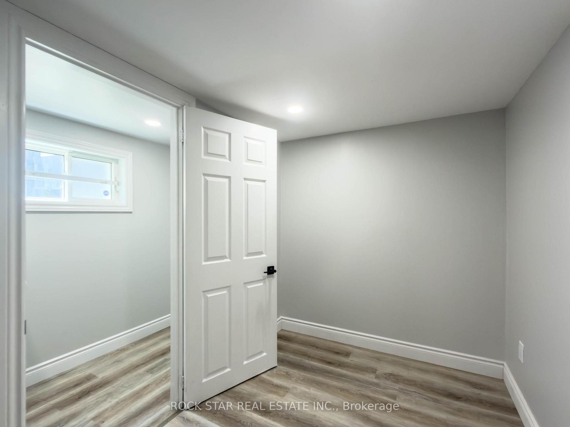Photo 33 of 20 Patricia Place, Hamilton, Raleigh — HOMEH