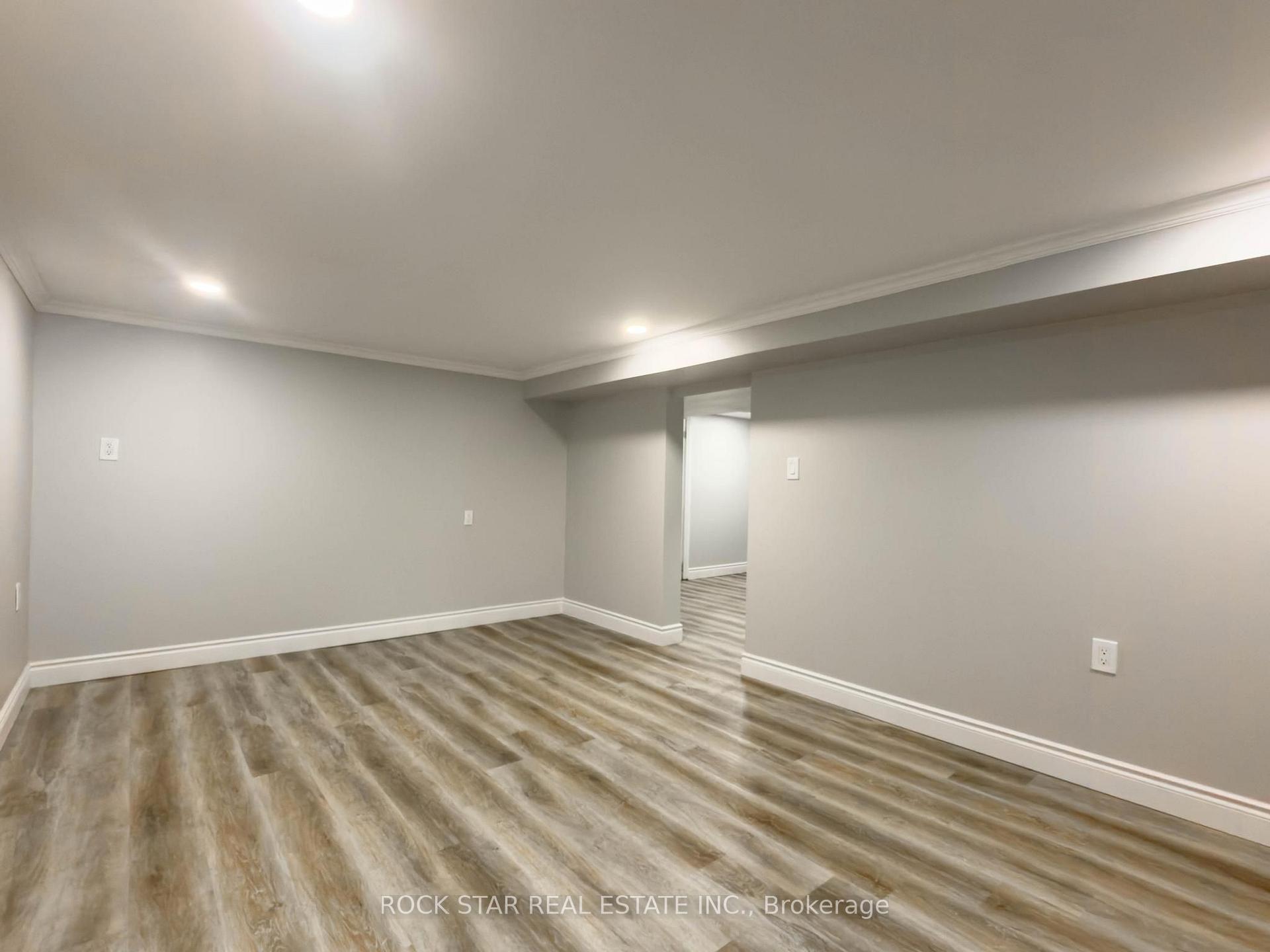 Photo 39 of 20 Patricia Place, Hamilton, Raleigh — HOMEH