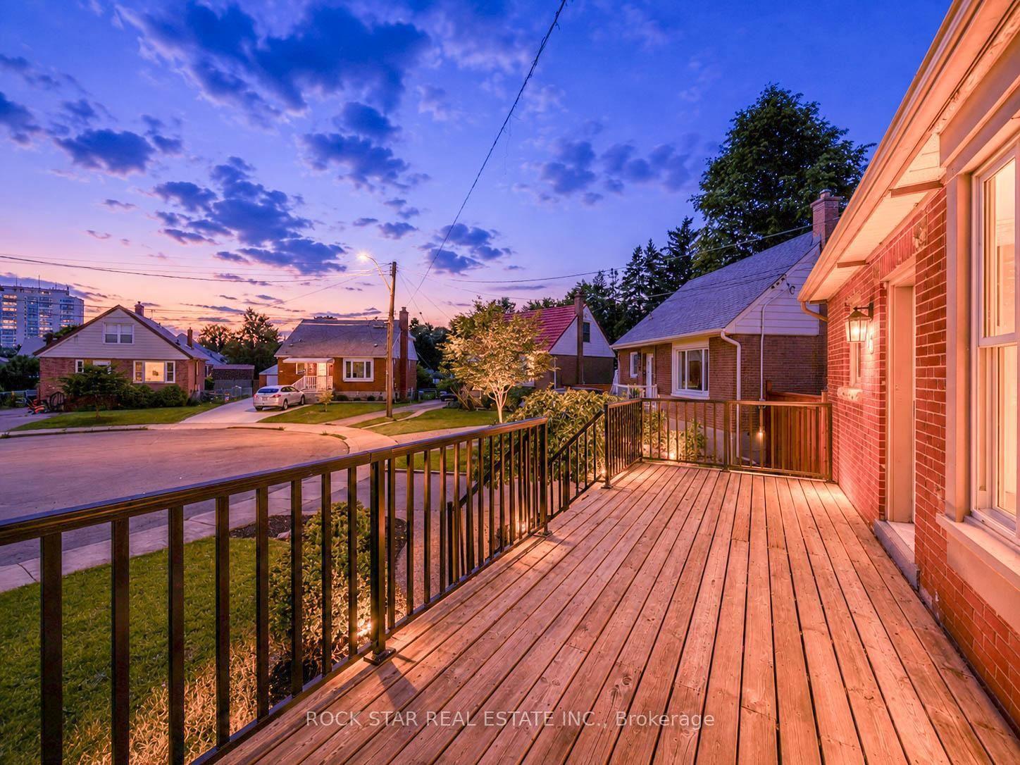 Photo 41 of 20 Patricia Place, Hamilton, Raleigh — HOMEH
