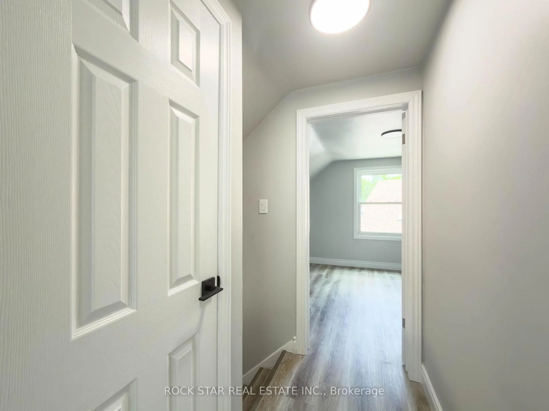Photo 27 of 20 Patricia Place, Hamilton, Raleigh — HOMEH