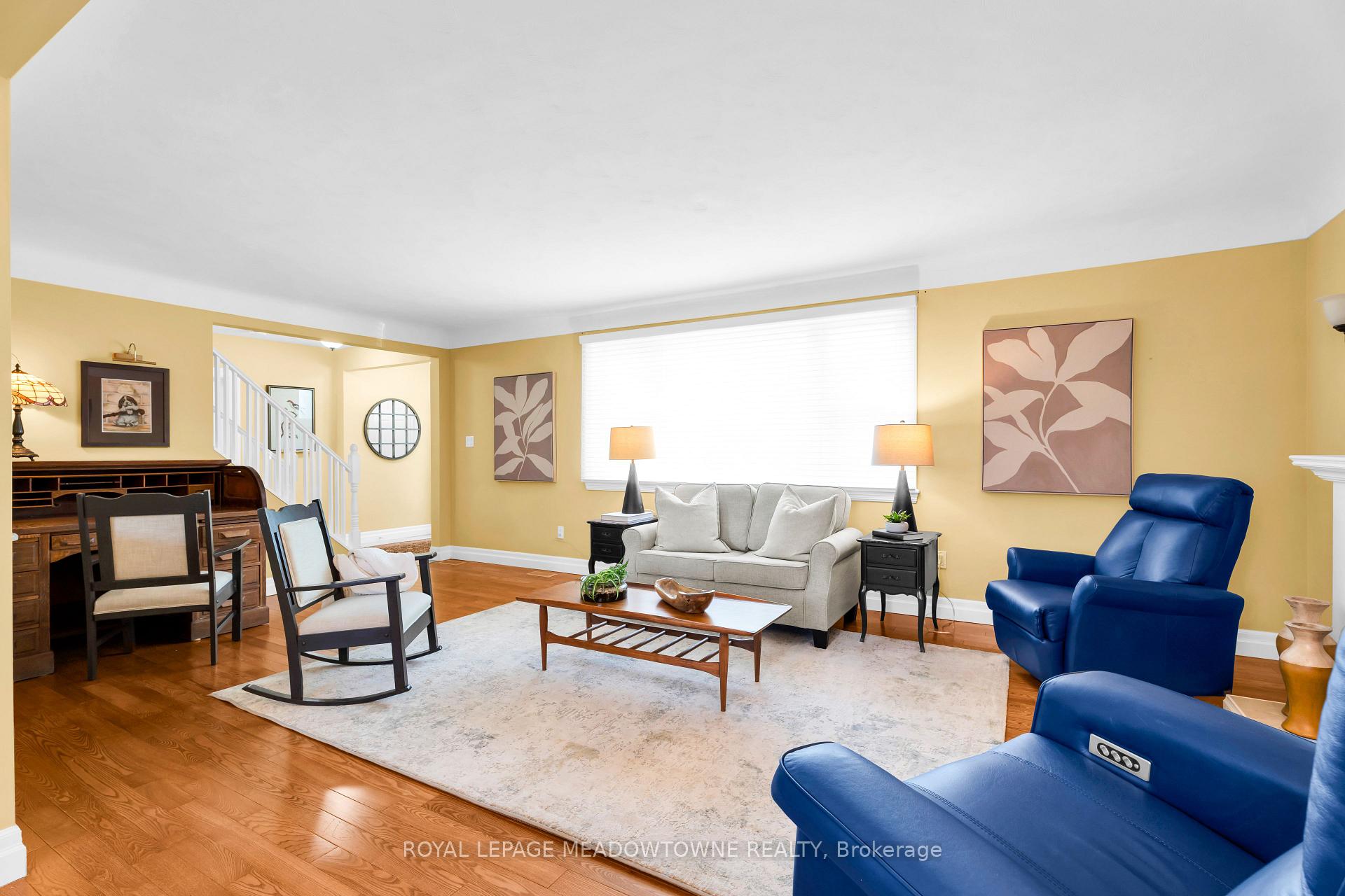 Photo 9 of 33 Parker Avenue, Hamilton, Ancaster — HOMEH
