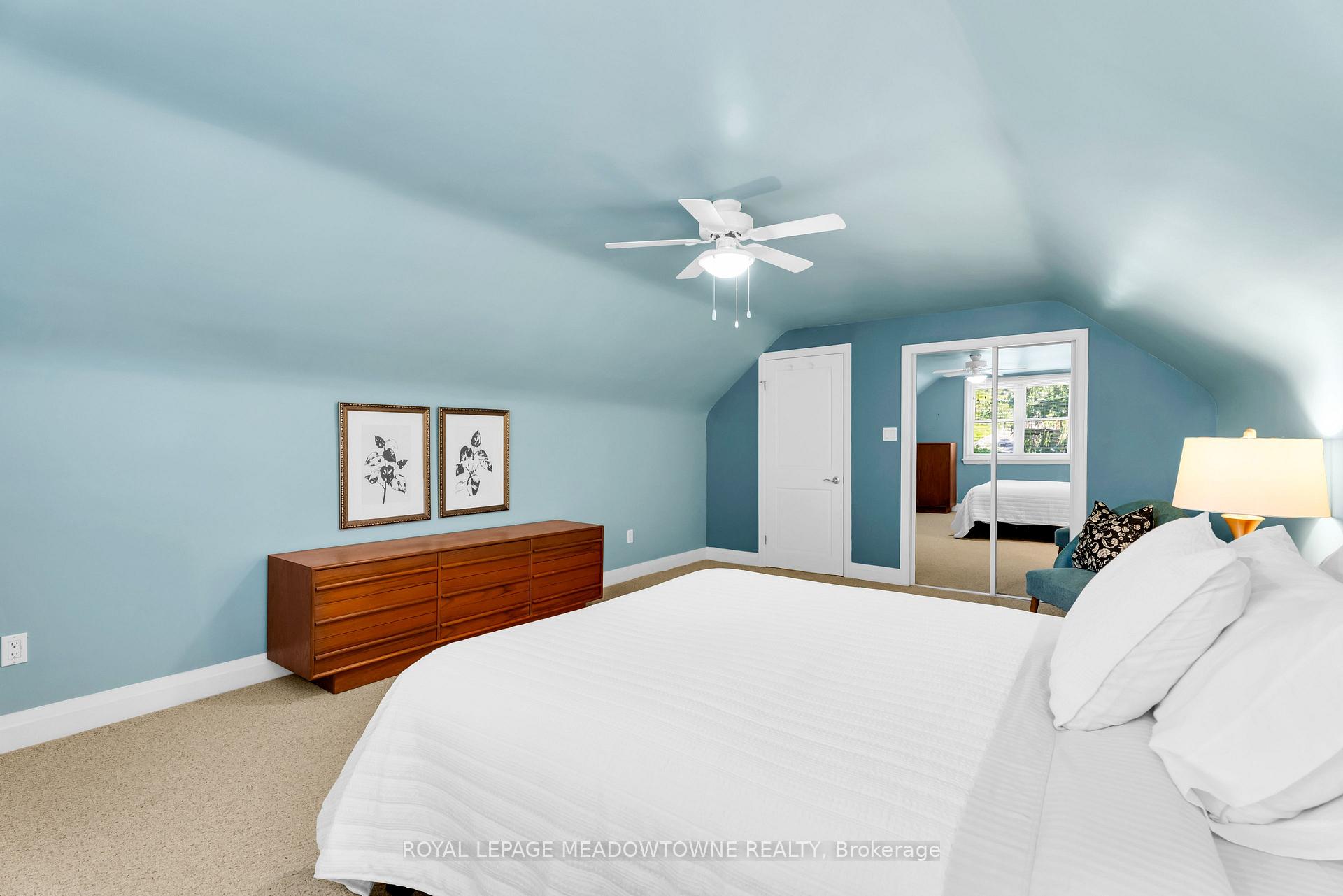 Photo 24 of 33 Parker Avenue, Hamilton, Ancaster — HOMEH