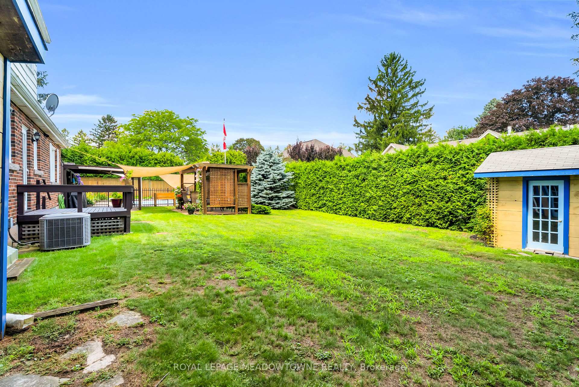 Photo 38 of 33 Parker Avenue, Hamilton, Ancaster — HOMEH