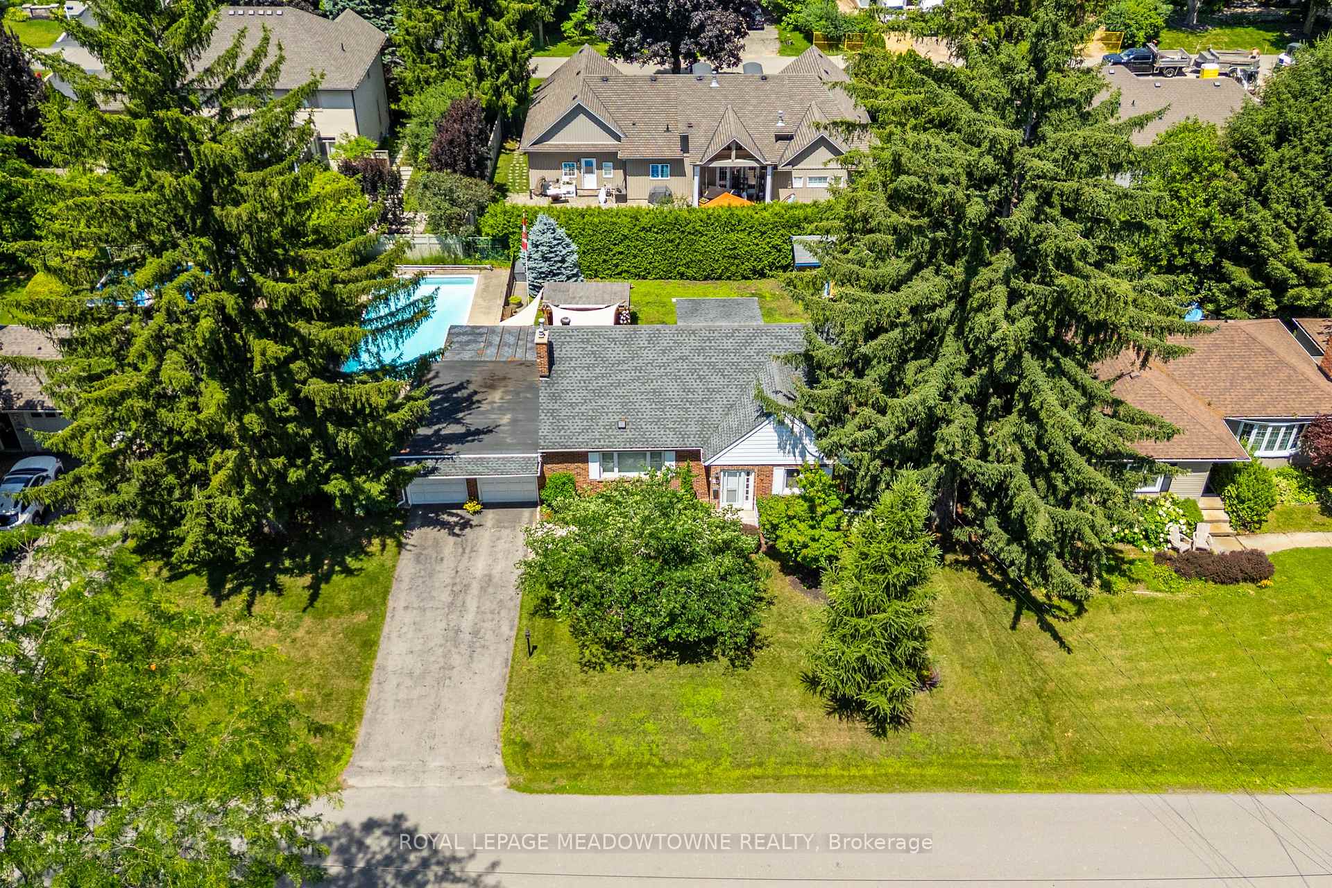 Photo 50 of 33 Parker Avenue, Hamilton, Ancaster — HOMEH