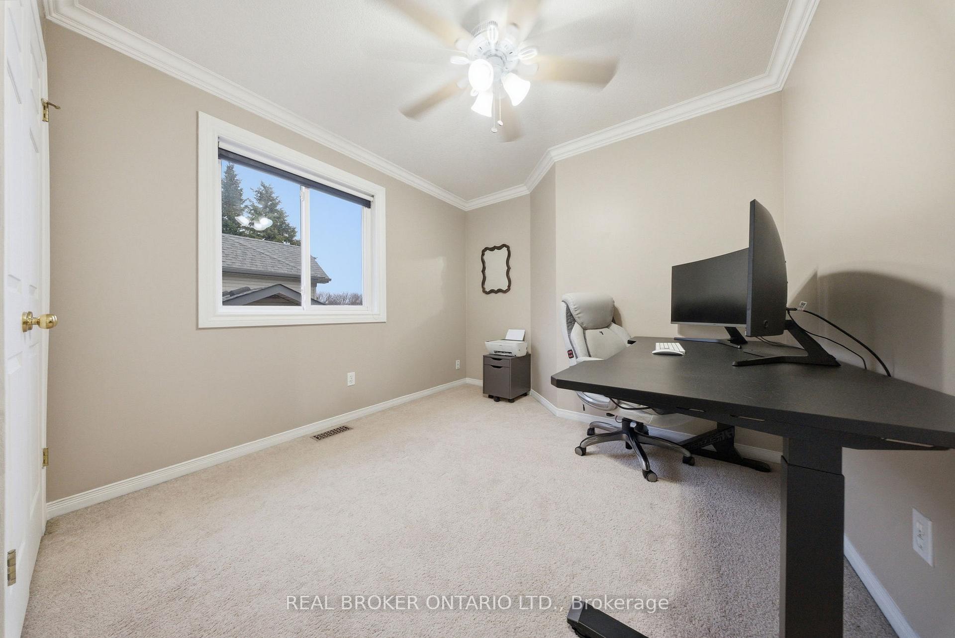 Photo 17 of 29 Alder Street, Orangeville — HOMEH