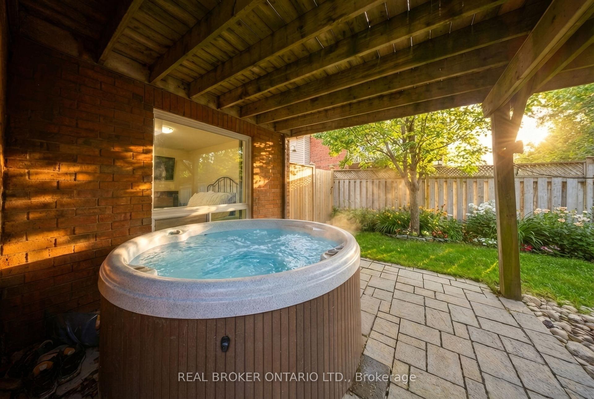 Photo 32 of 29 Alder Street, Orangeville — HOMEH