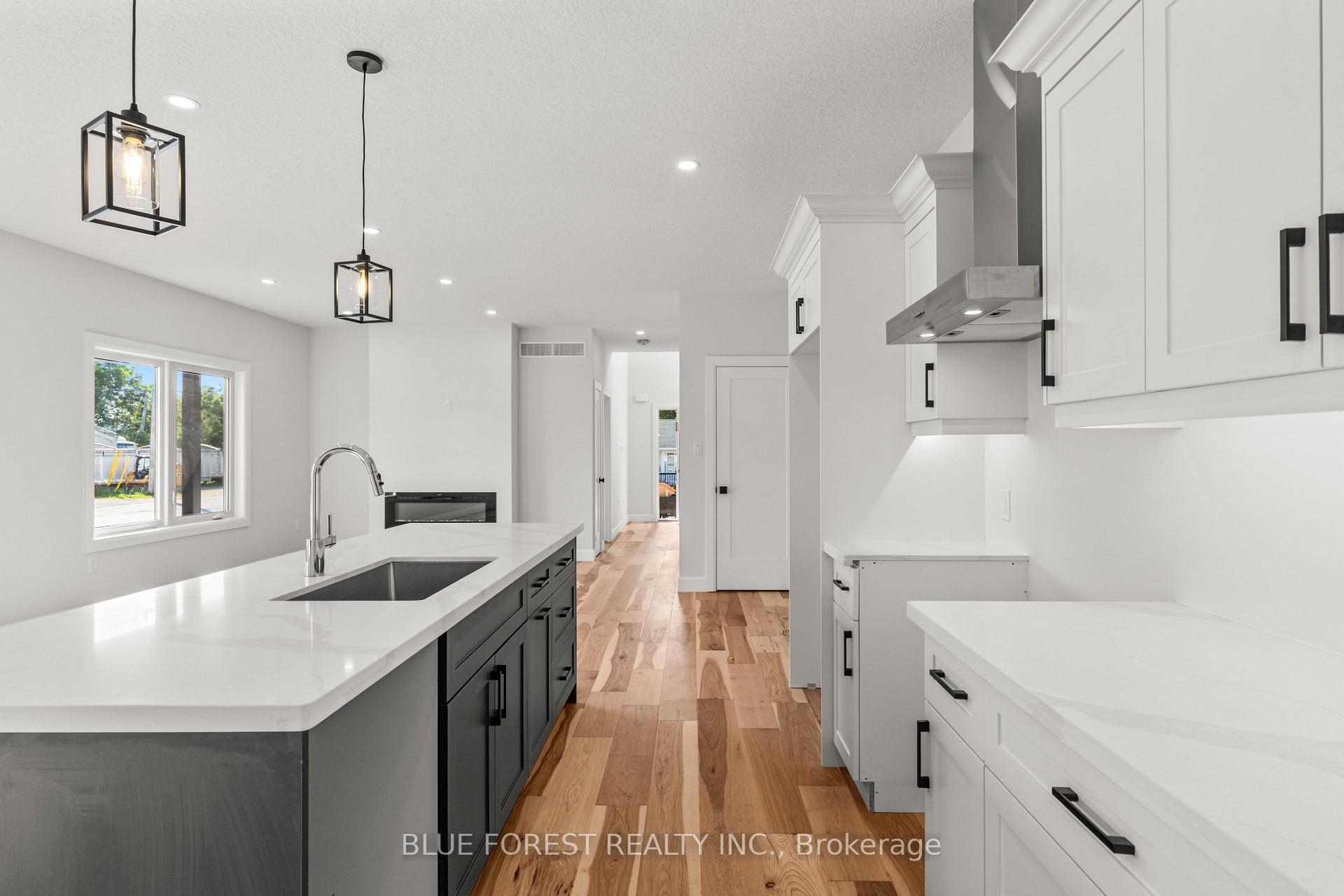 Photo 6 of 198 McRae Street, Southwest Middlesex, Glencoe — HOMEH
