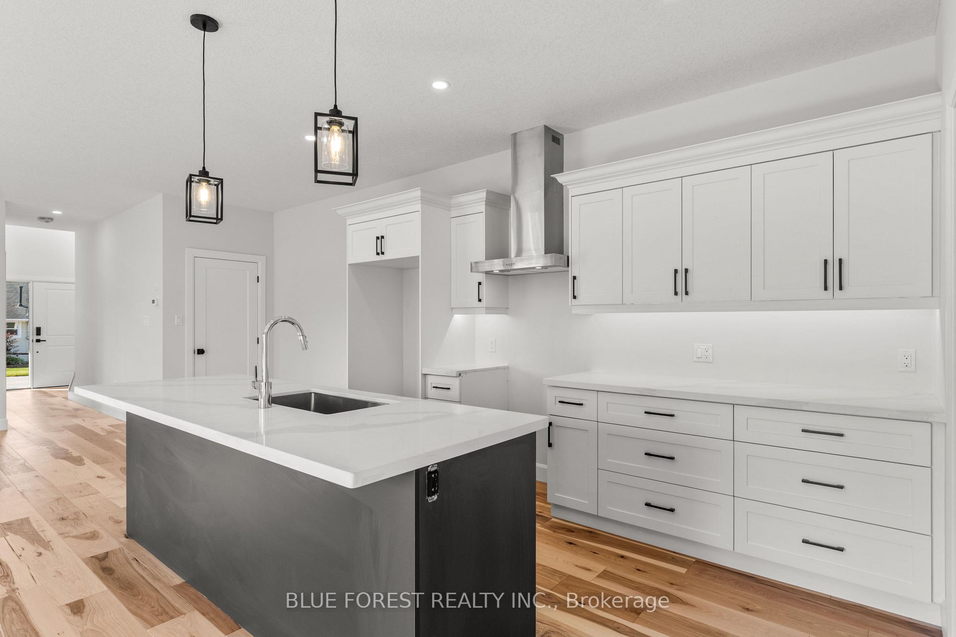 Photo 7 of 198 McRae Street, Southwest Middlesex, Glencoe — HOMEH
