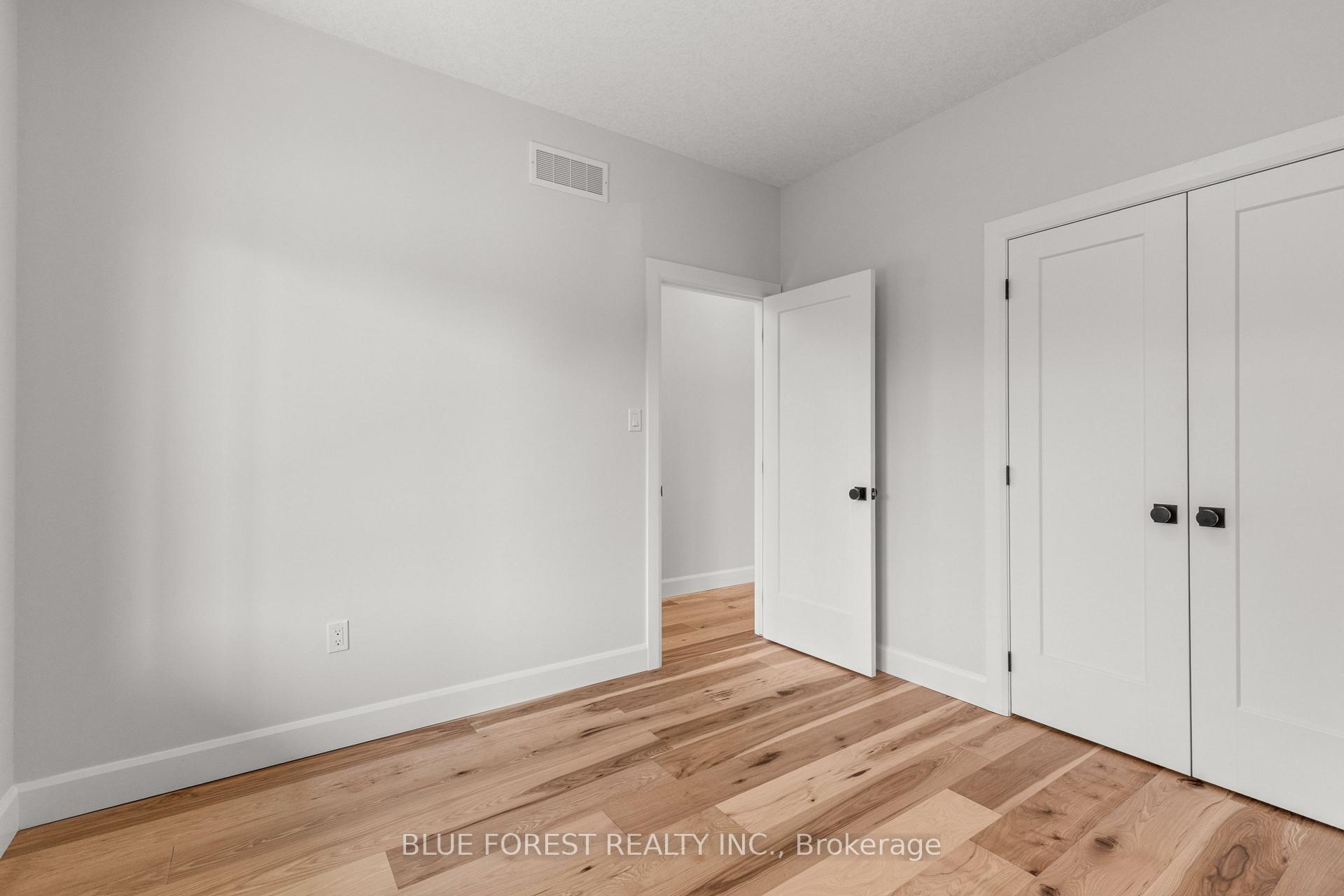 Photo 19 of 198 McRae Street, Southwest Middlesex, Glencoe — HOMEH