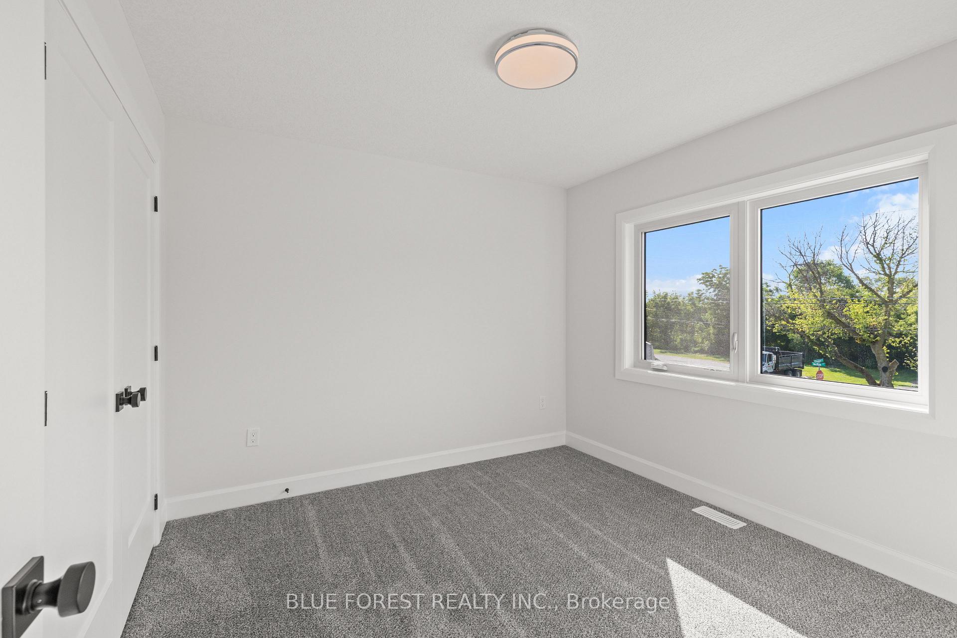 Photo 27 of 198 McRae Street, Southwest Middlesex, Glencoe — HOMEH