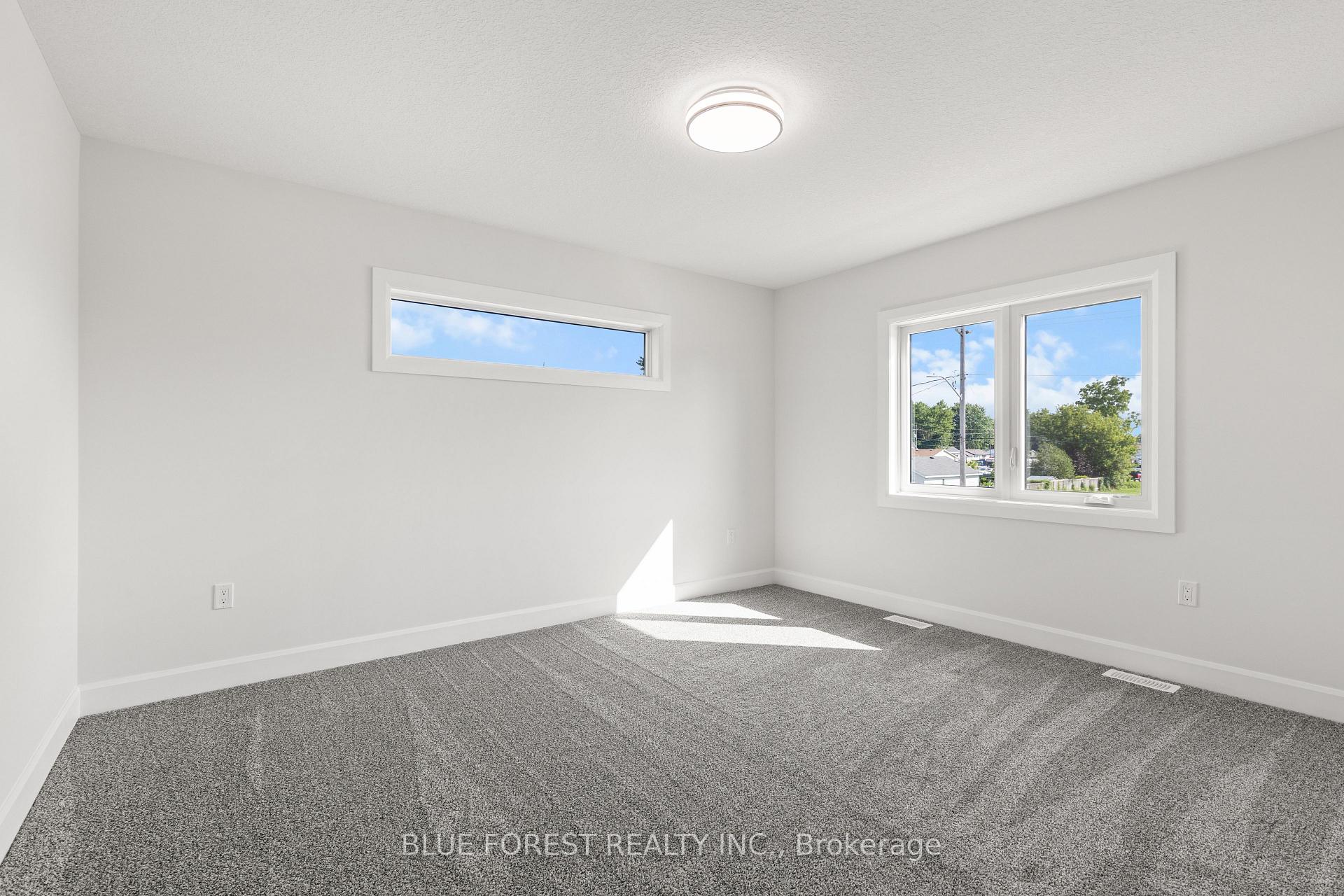 Photo 36 of 198 McRae Street, Southwest Middlesex, Glencoe — HOMEH