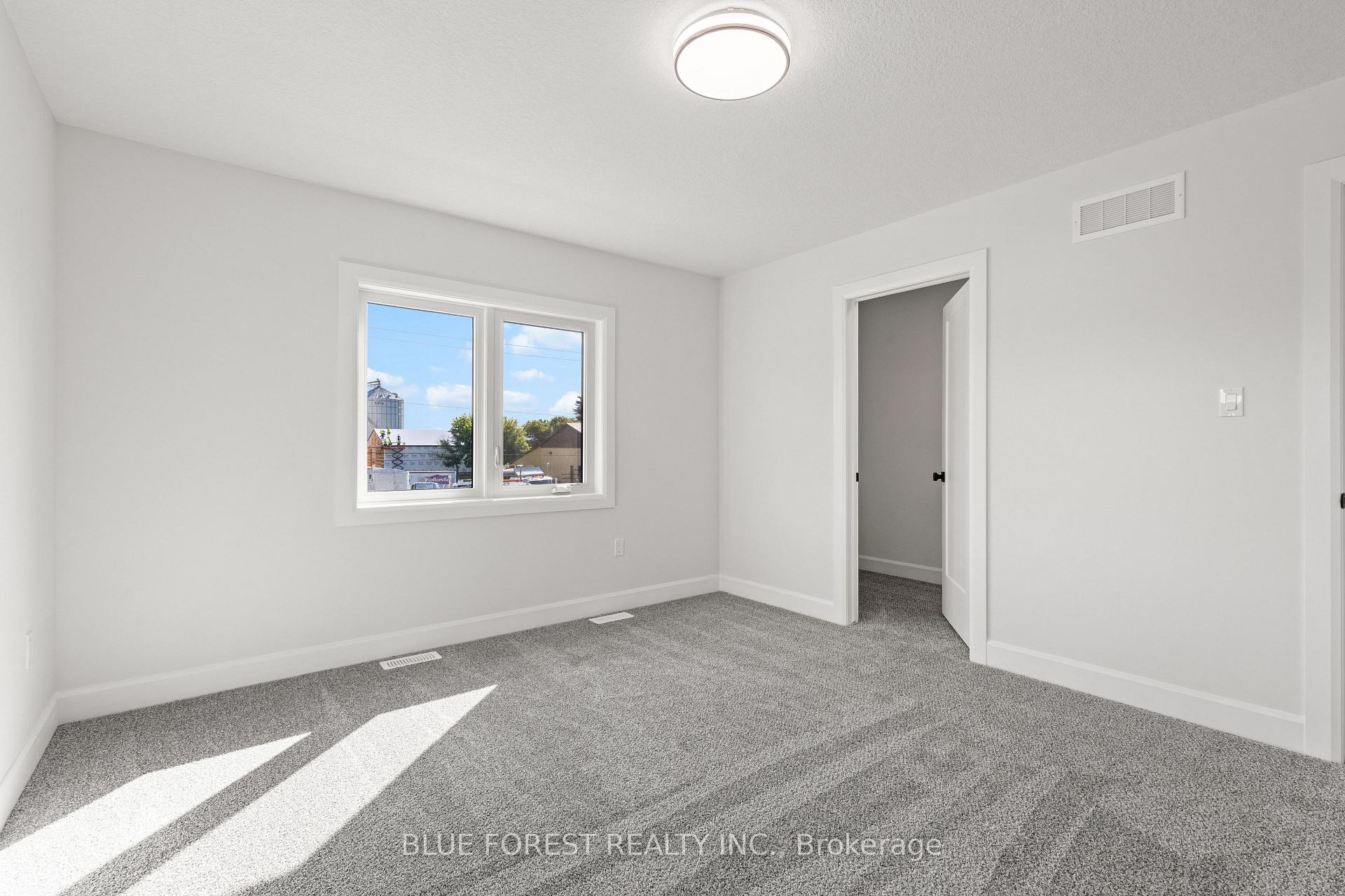 Photo 37 of 198 McRae Street, Southwest Middlesex, Glencoe — HOMEH