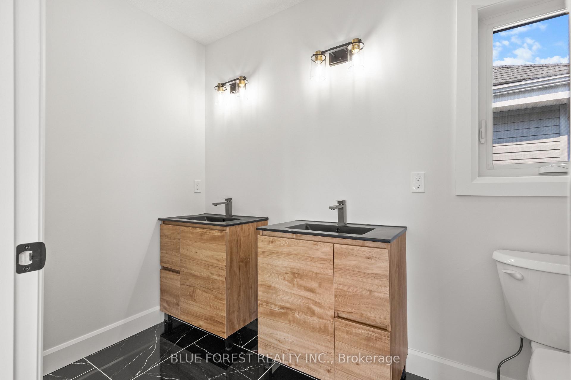 Photo 42 of 198 McRae Street, Southwest Middlesex, Glencoe — HOMEH