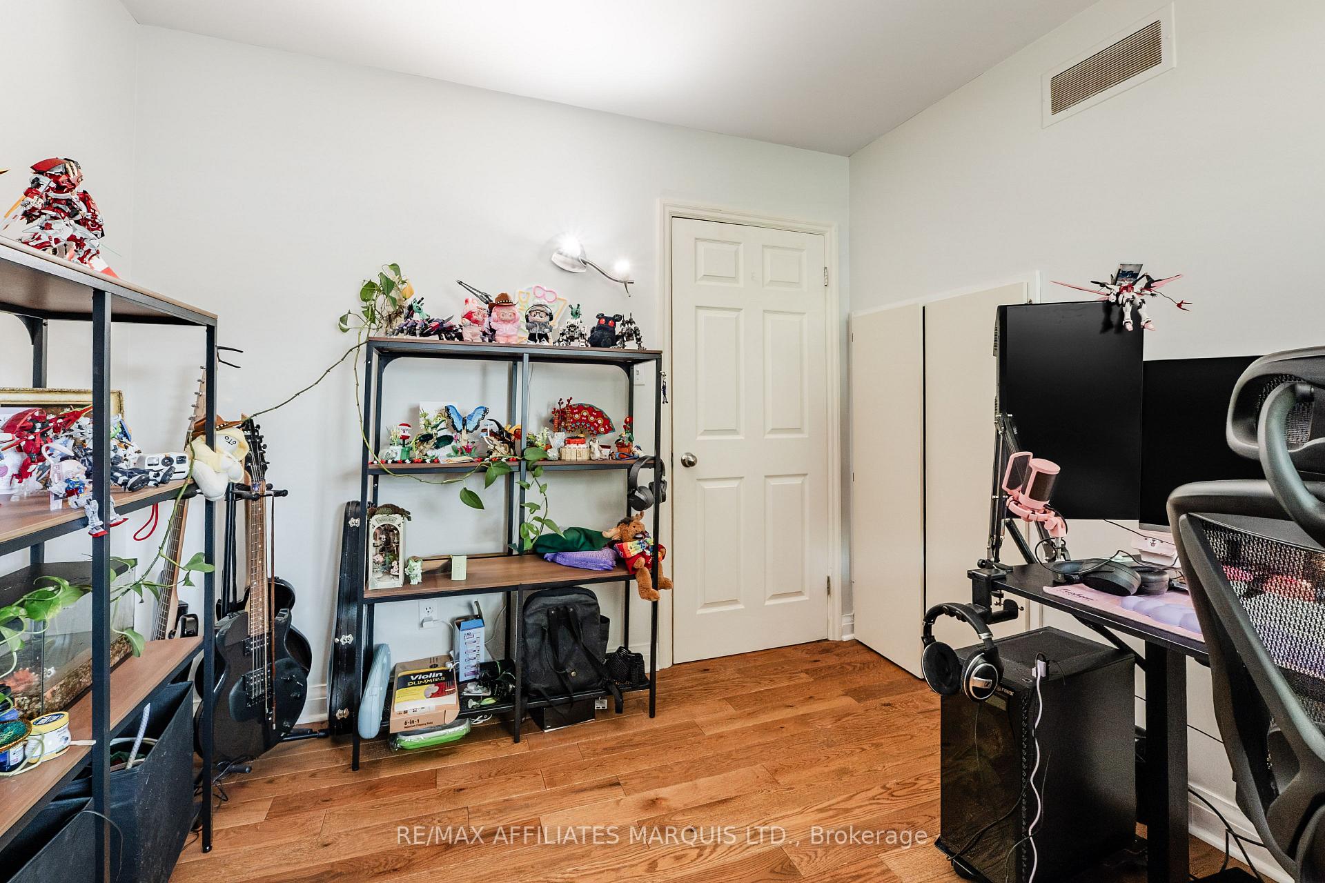 Photo 17 of 38 Bryden Avenue, Cornwall, Cornwall — HOMEH