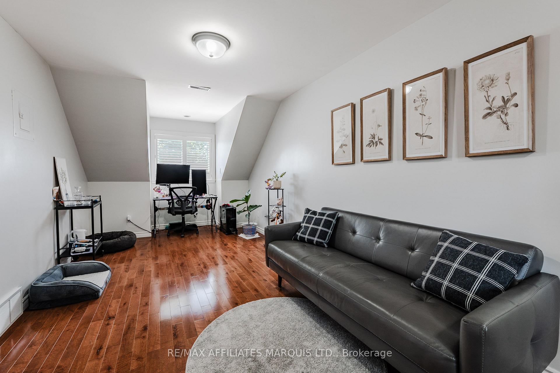 Photo 26 of 38 Bryden Avenue, Cornwall, Cornwall — HOMEH