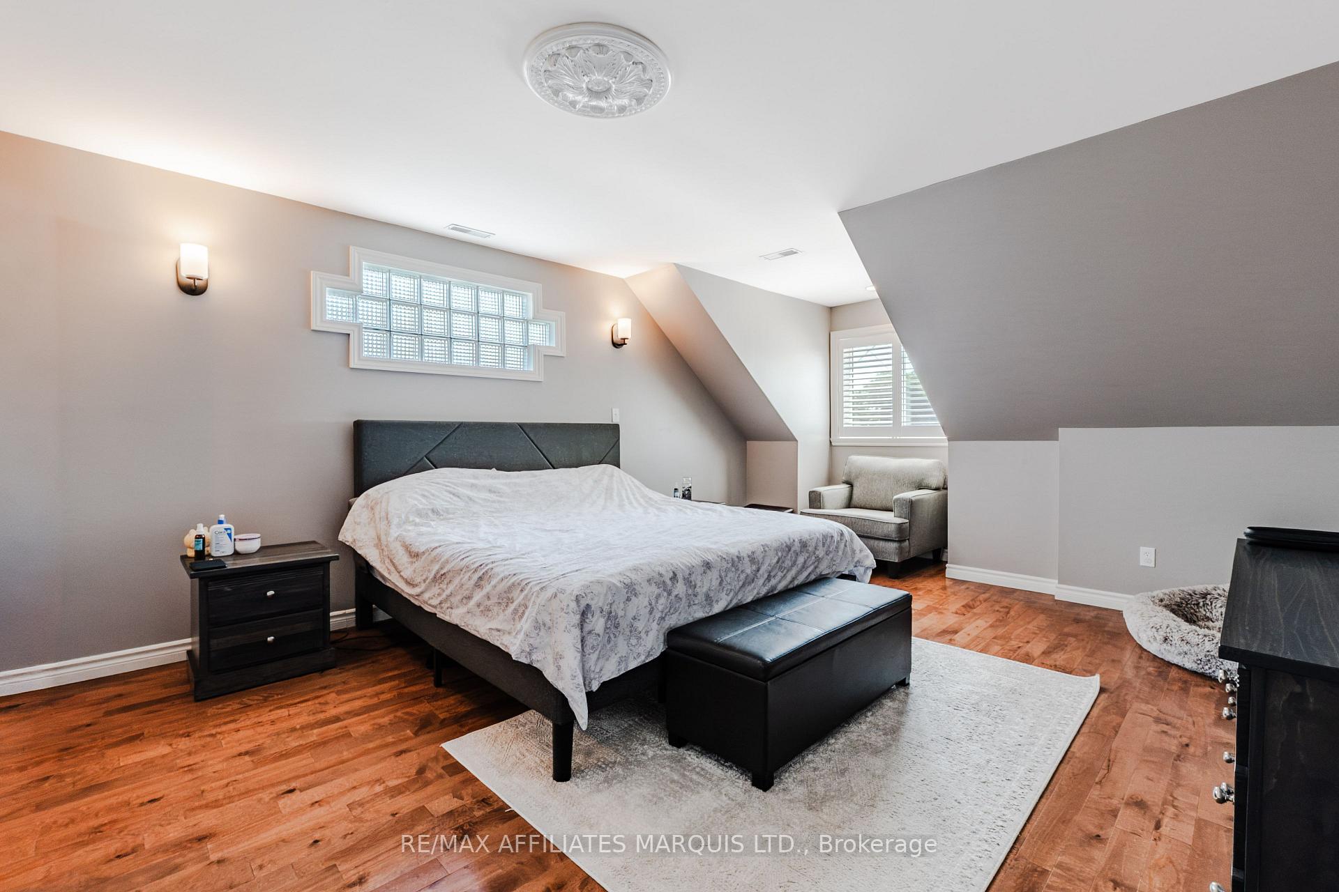 Photo 28 of 38 Bryden Avenue, Cornwall, Cornwall — HOMEH