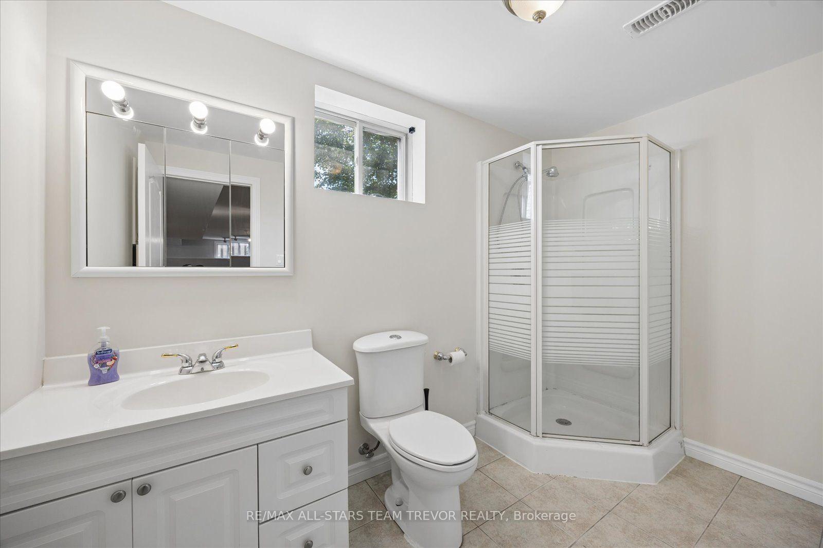 Photo 36 of 23 Dovedale Drive, Georgina, Keswick South — HOMEH