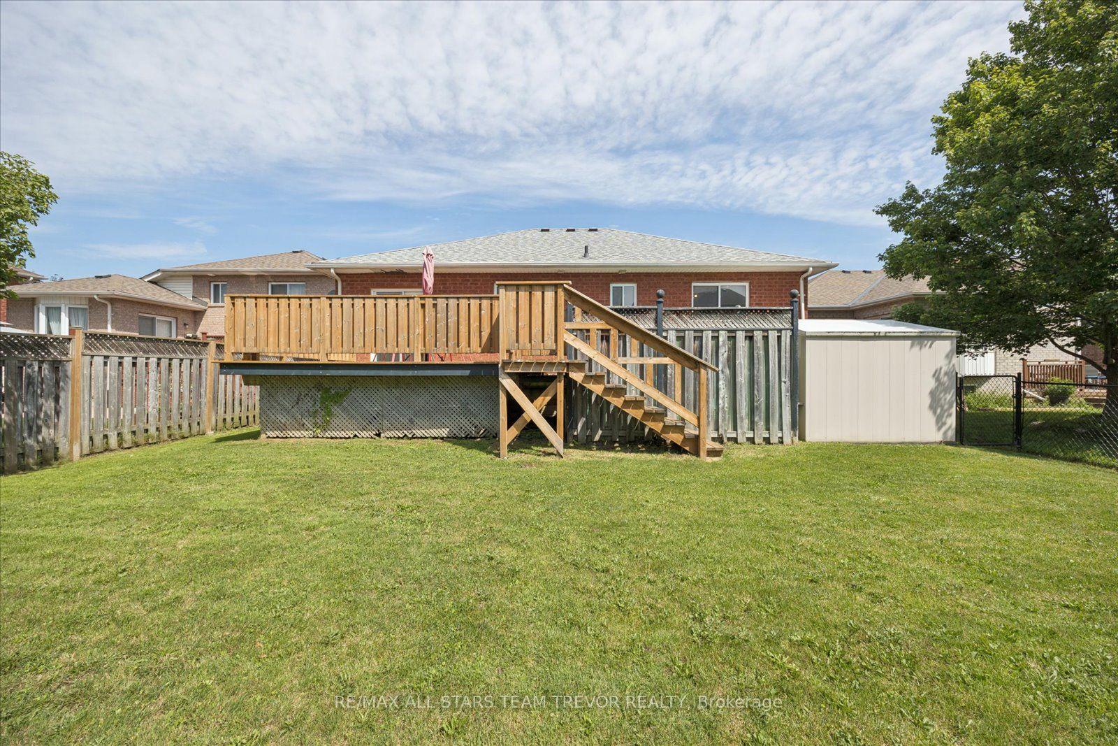 Photo 43 of 23 Dovedale Drive, Georgina, Keswick South — HOMEH