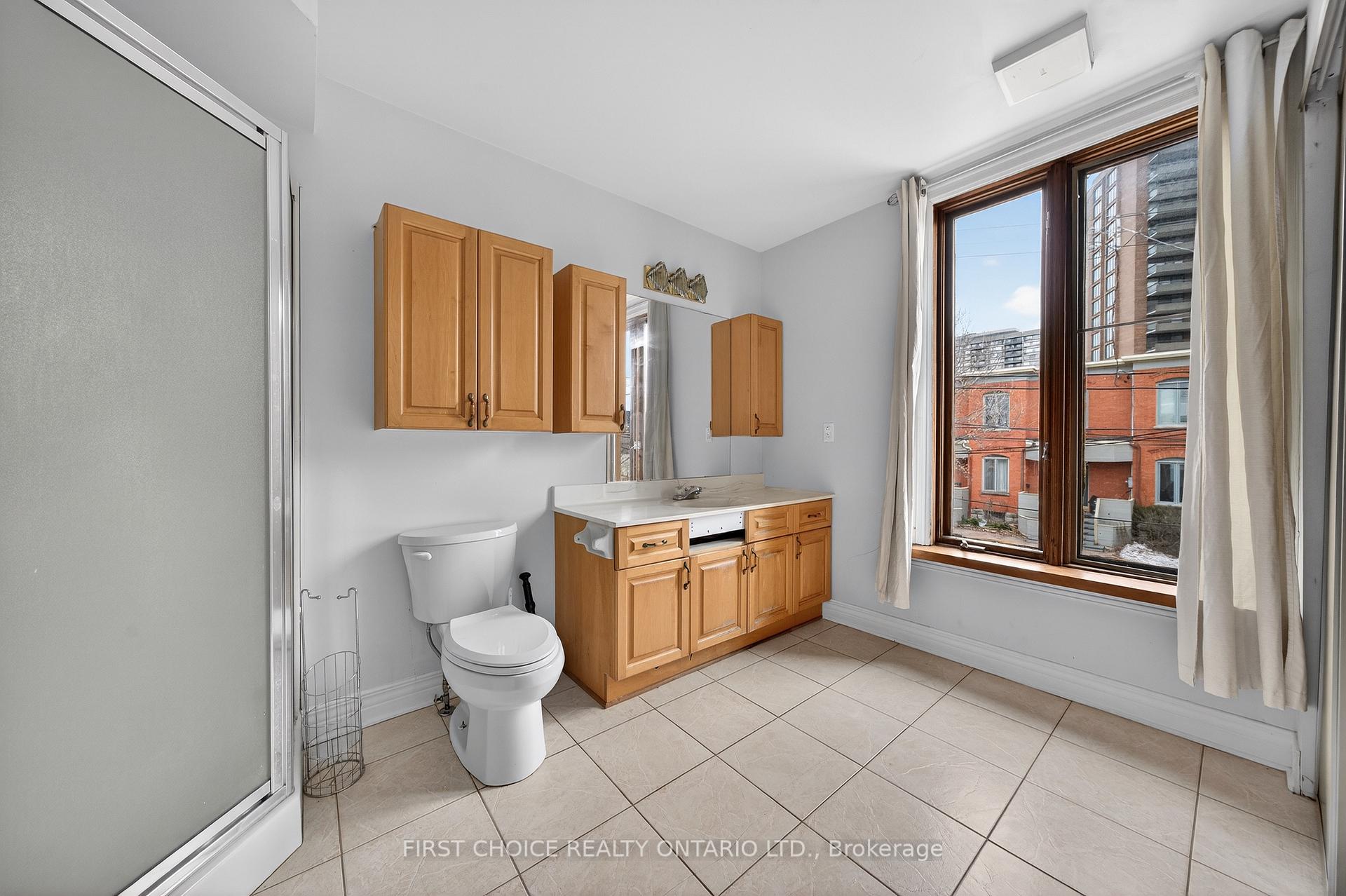 Photo 20 of 34 Gilmour Street, Ottawa, Ottawa Centre/Golden Triangle — HOMEH