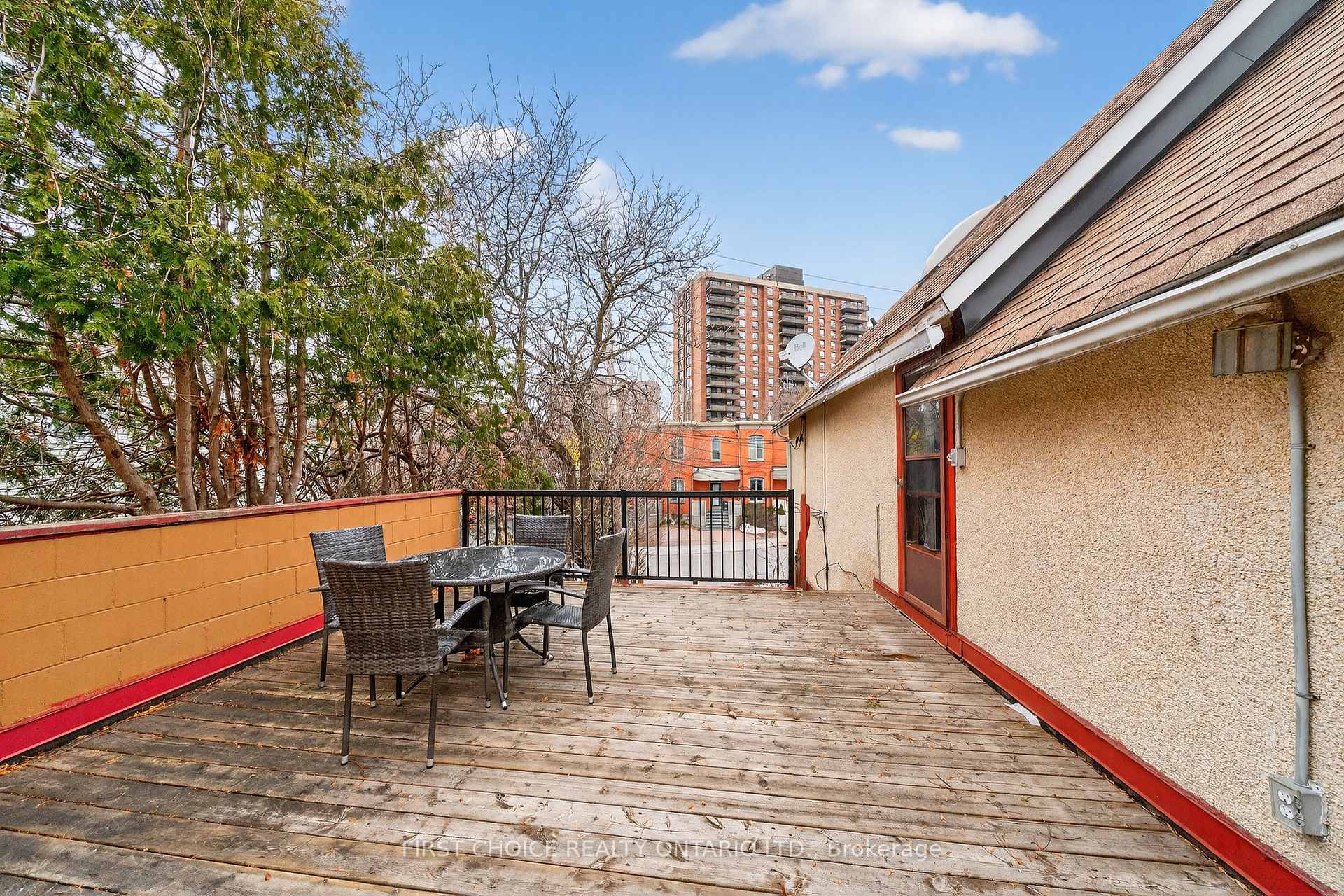 Photo 26 of 34 Gilmour Street, Ottawa, Ottawa Centre/Golden Triangle — HOMEH