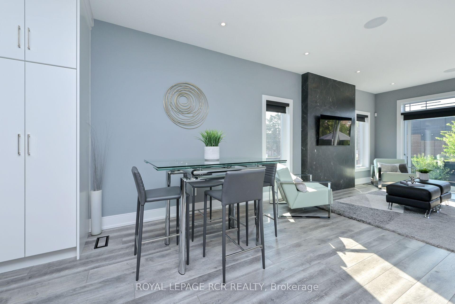 Photo 9 of 19 Dover Lane, Centre Wellington, Fergus — HOMEH