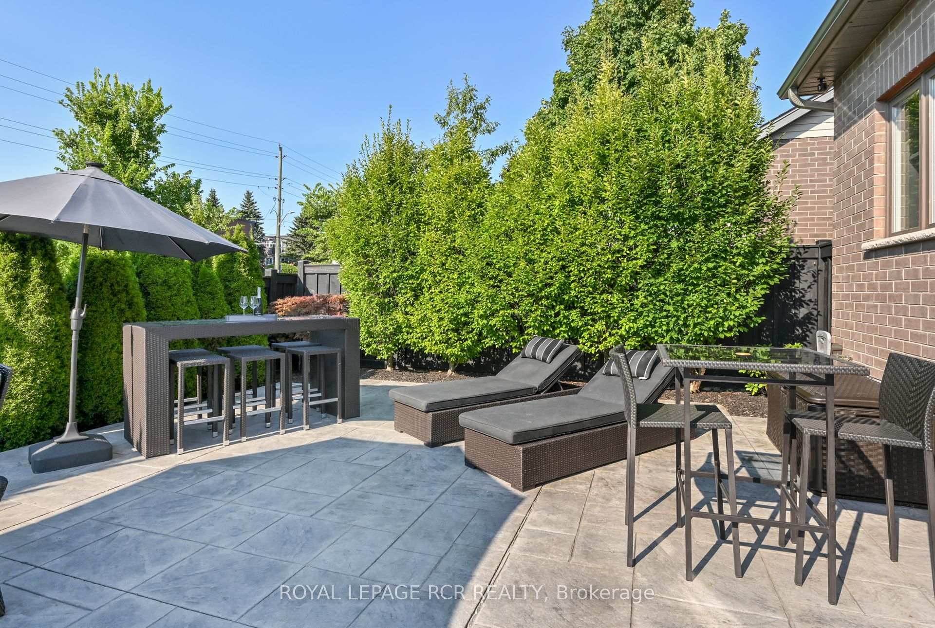 Photo 26 of 19 Dover Lane, Centre Wellington, Fergus — HOMEH