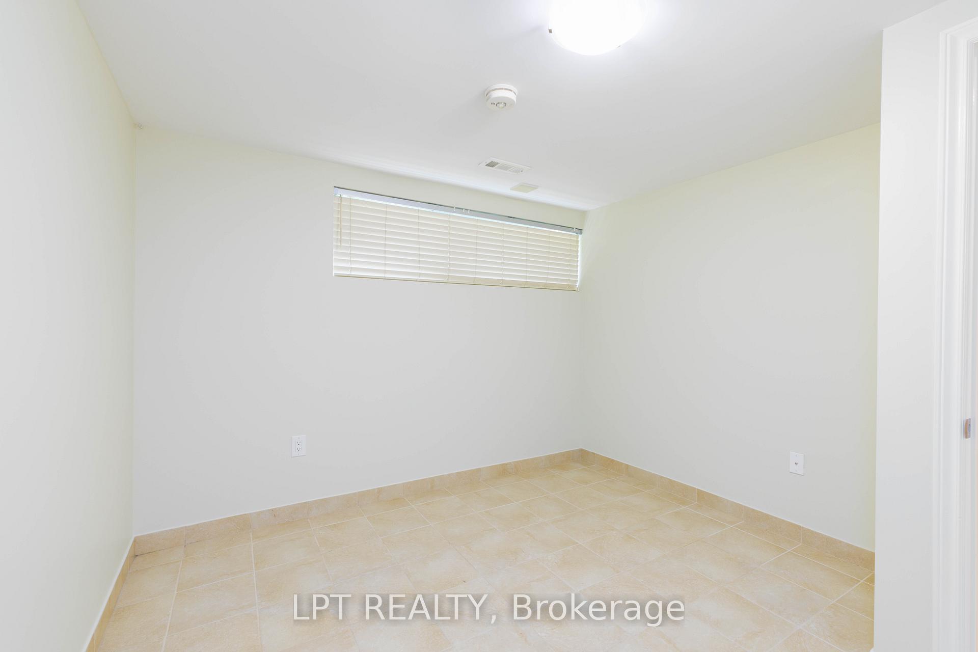 Photo 13 of Unit LOWER, 195 Grove Street E, Barrie, Wellington — HOMEH