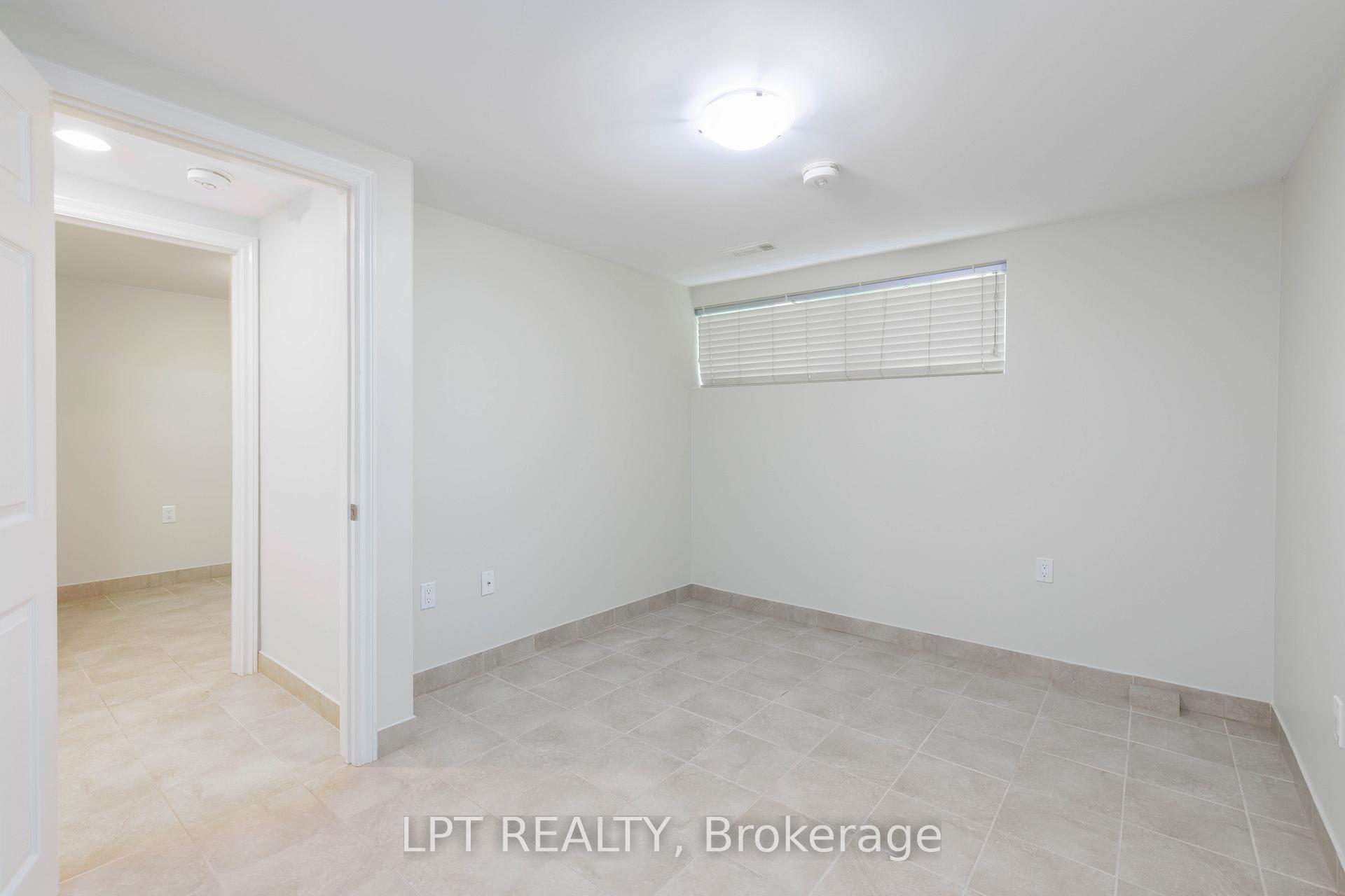 Photo 16 of Unit LOWER, 195 Grove Street E, Barrie, Wellington — HOMEH