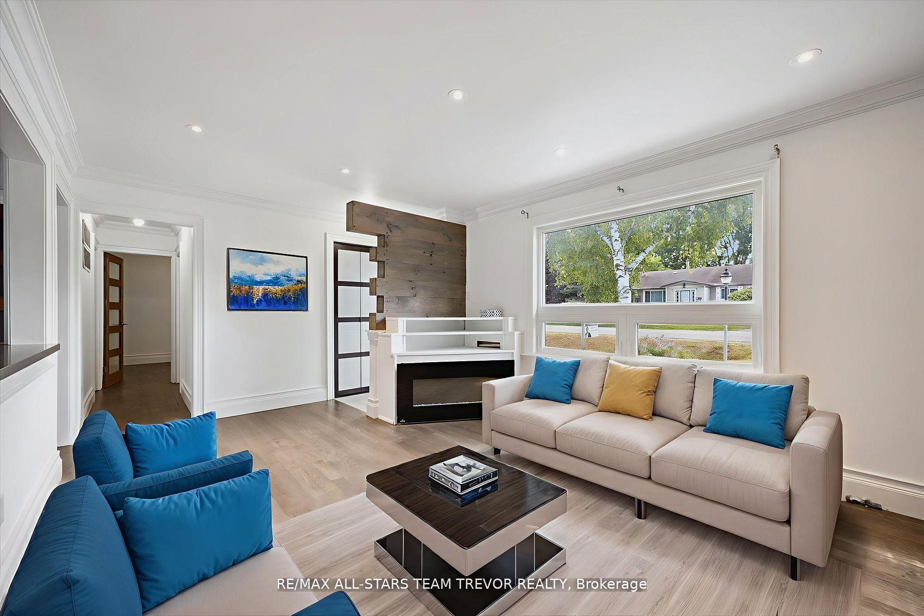 Photo 4 of 370 Adeline Drive, Georgina, Keswick South — HOMEH
