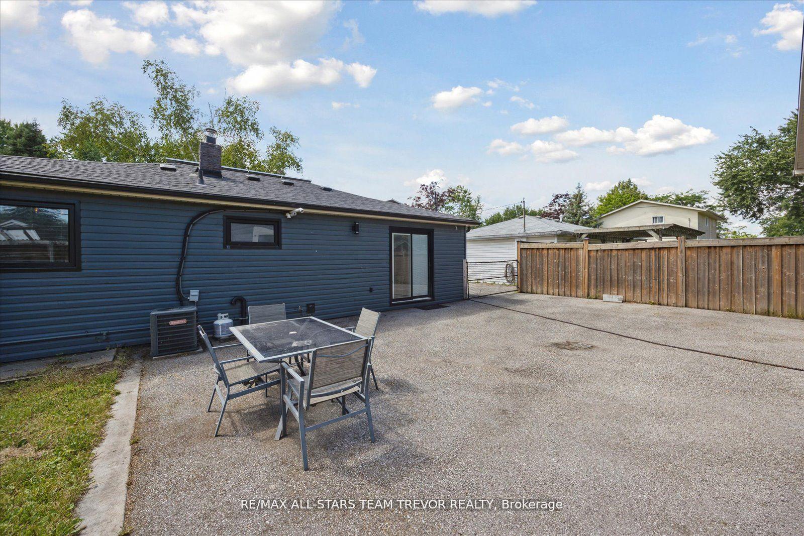 Photo 29 of 370 Adeline Drive, Georgina, Keswick South — HOMEH
