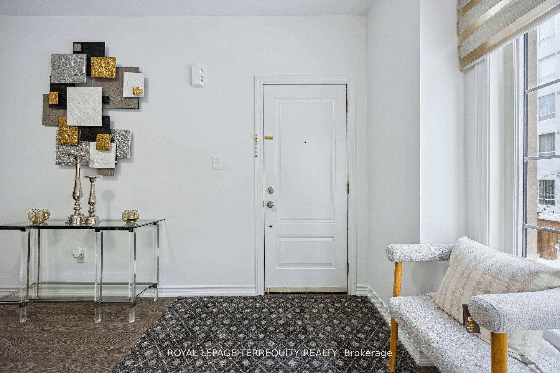 Photo 5 of Unit 27, 39 Drewry Avenue, North York, Newtonbrook West — HOMEH