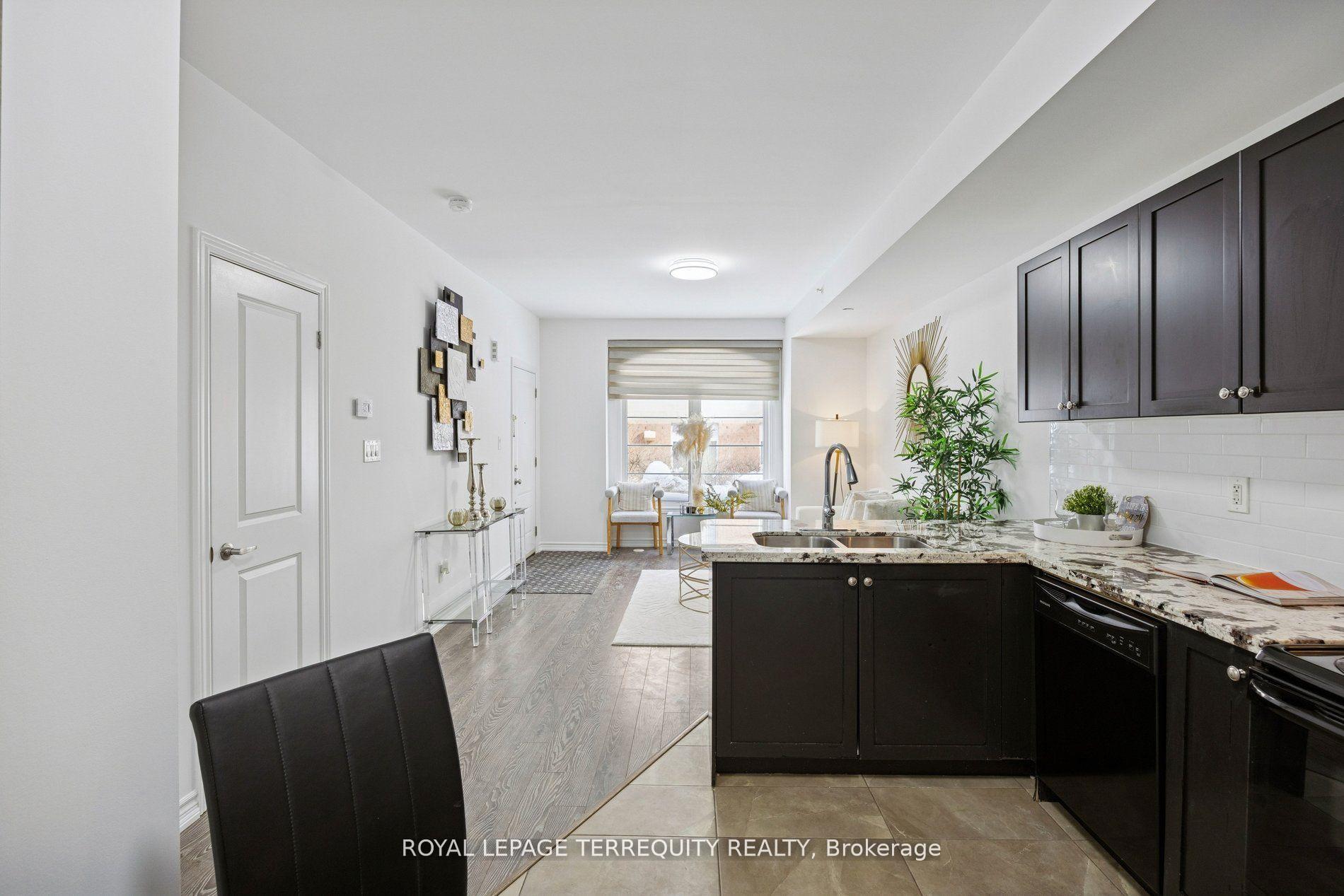Photo 19 of Unit 27, 39 Drewry Avenue, North York, Newtonbrook West — HOMEH