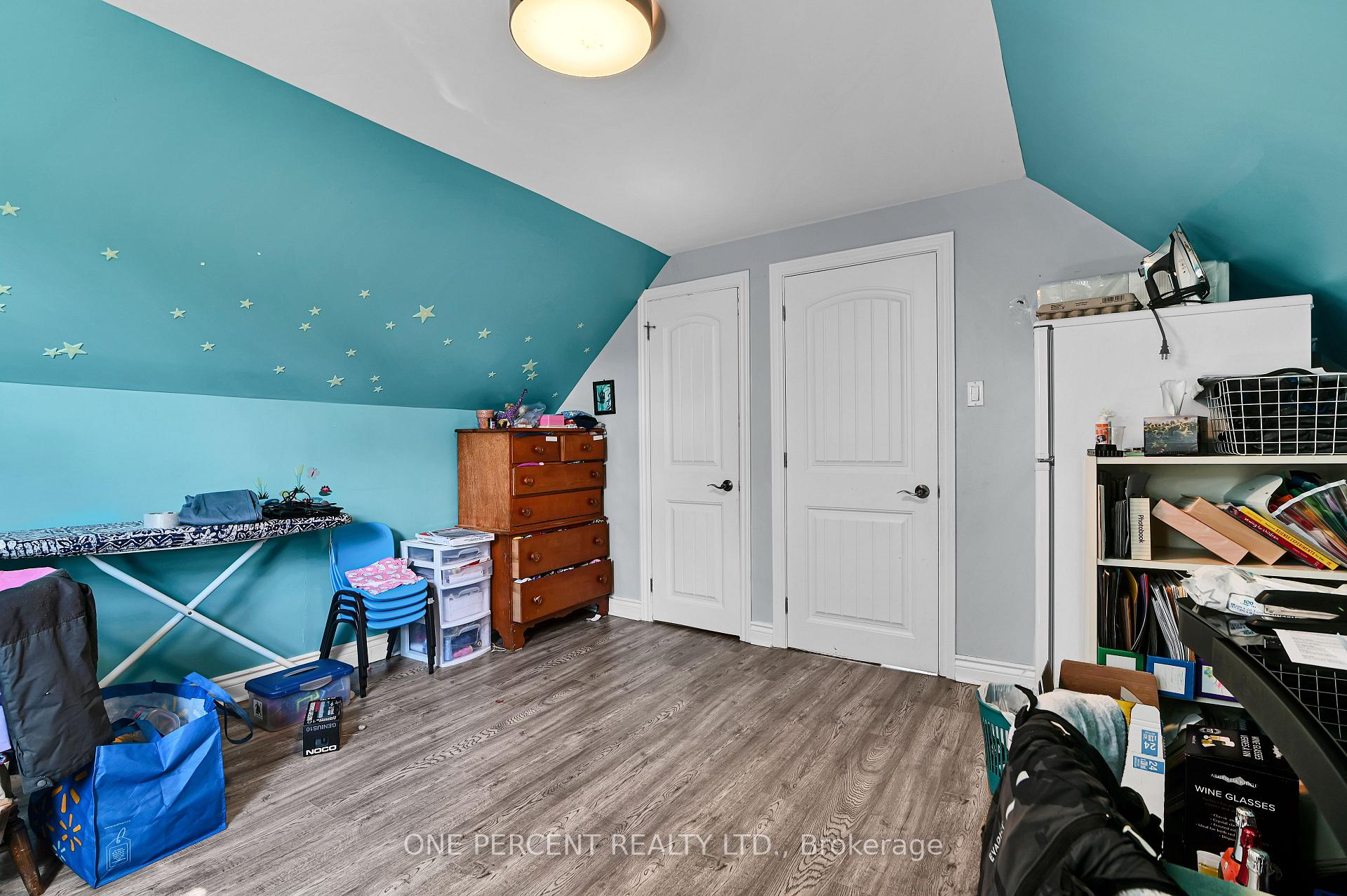 Photo 21 of 484 Mutual Street, Ottawa, Castle Heights — HOMEH